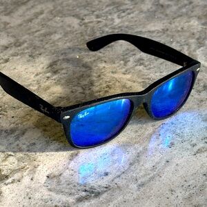 Men’s RayBan Wayfare Sunglasses